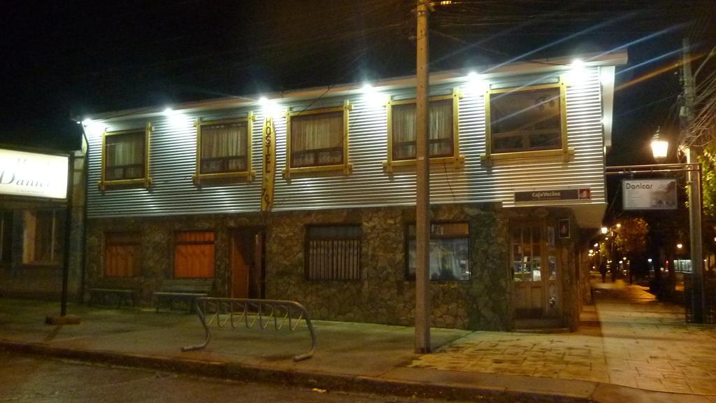 Hostel Danicar Puerto Natales Exterior photo